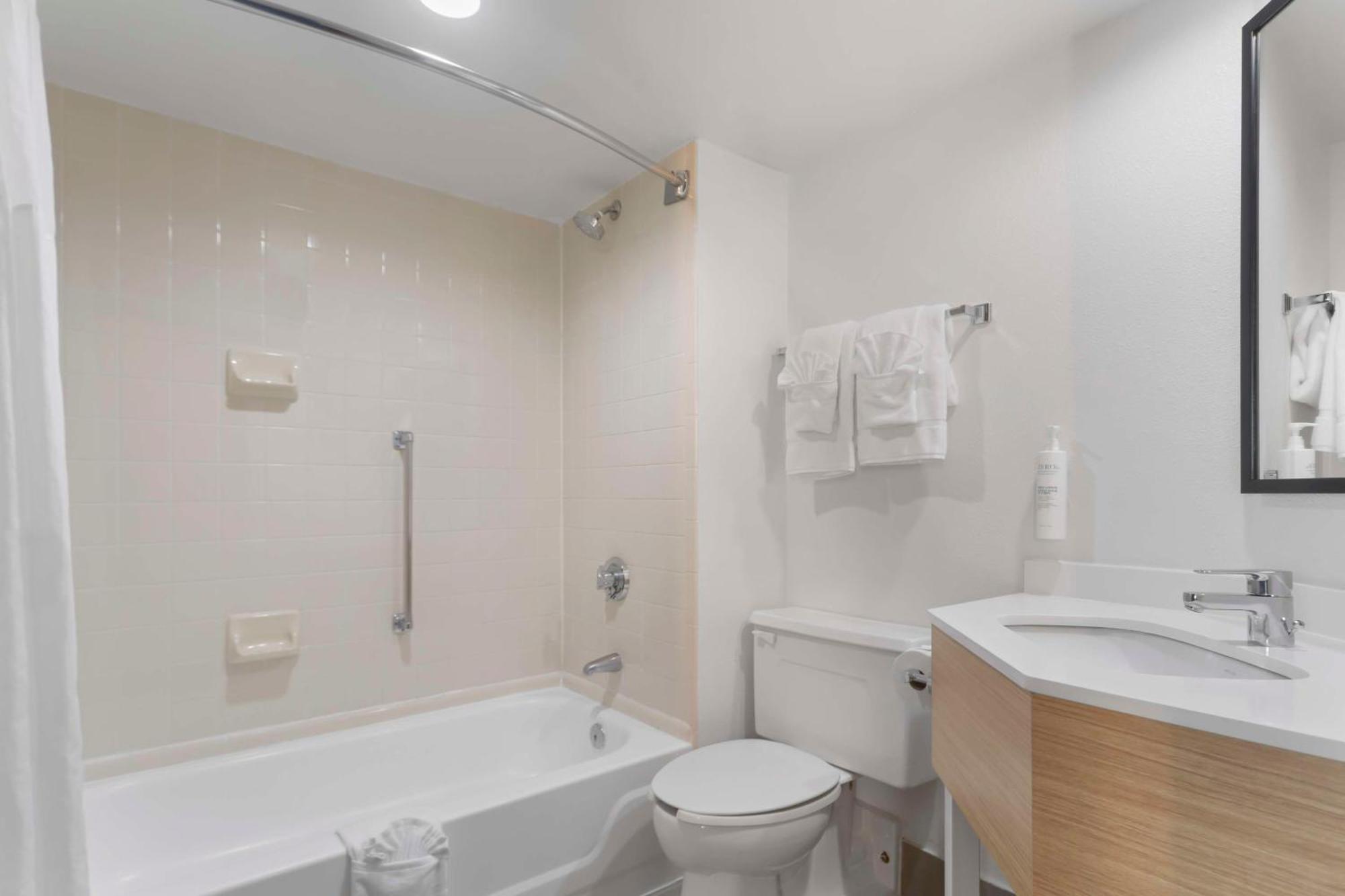 Spark By Hilton Grand Prairie Zewnętrze zdjęcie